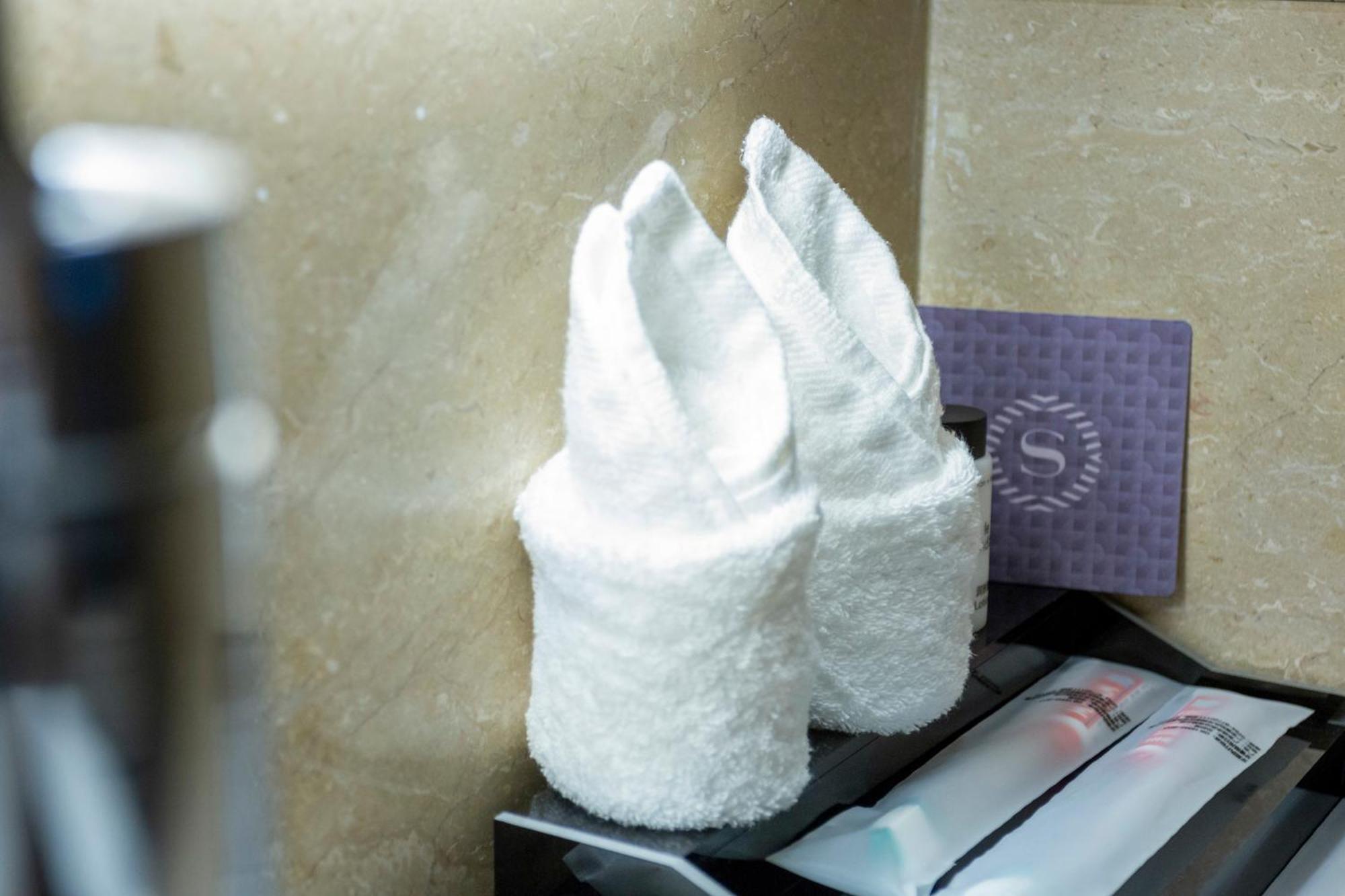 Sheraton Shenzhen Futian Hotel Bagian luar foto